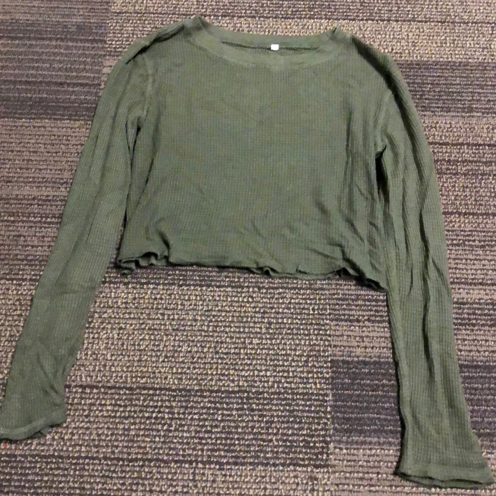 Pacsun Me to We Cropped Long Sleeve